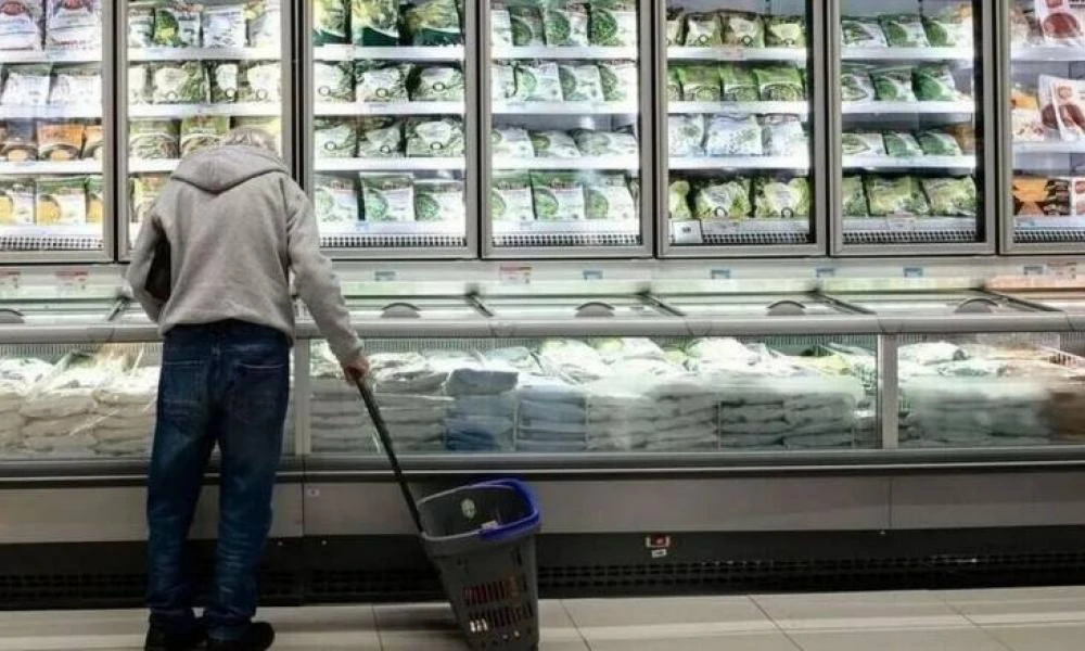 Μειώσεις τιμών έως 17% σε βασικά είδη στα σούπερ μάρκετ – Η λίστα με τα προϊόντα